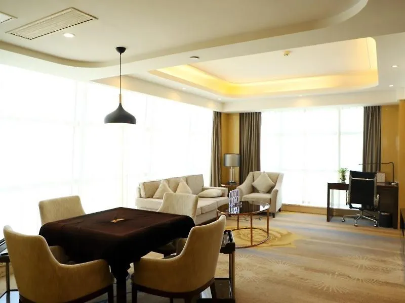 Greentree Inn Zhumadian High-Speed Rail Station Square Store Hotel