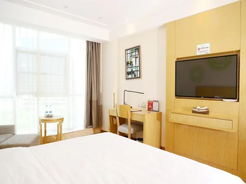 *** Hotel Greentree Inn Zhumadian High-Speed Rail Station Square Store China